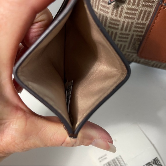 Anne Klein Wristlet & Card Case - Picture 13 of 14